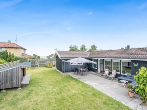 Holiday Home Tenho - 150m from the sea by Interhome Strøby
